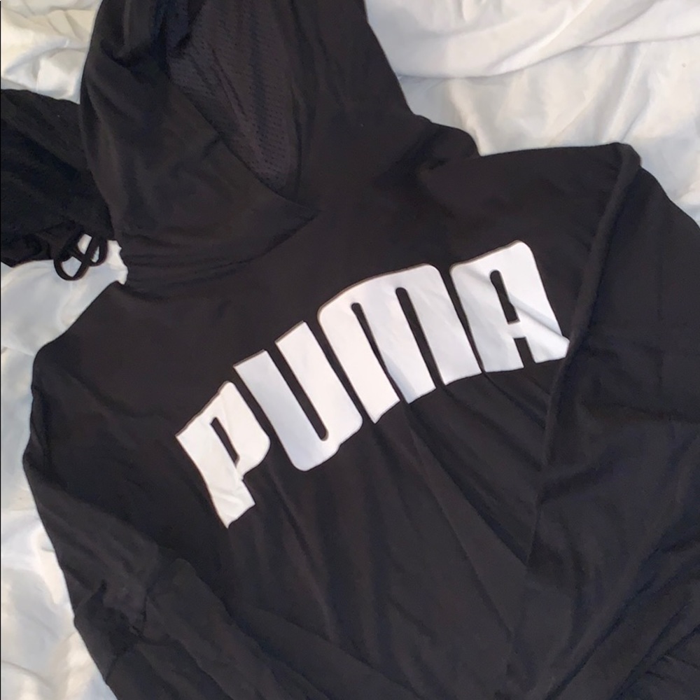 PUMA Sweatshirt